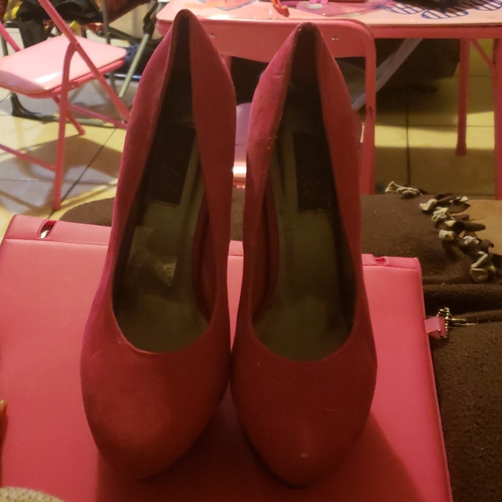 Tri colored high heels